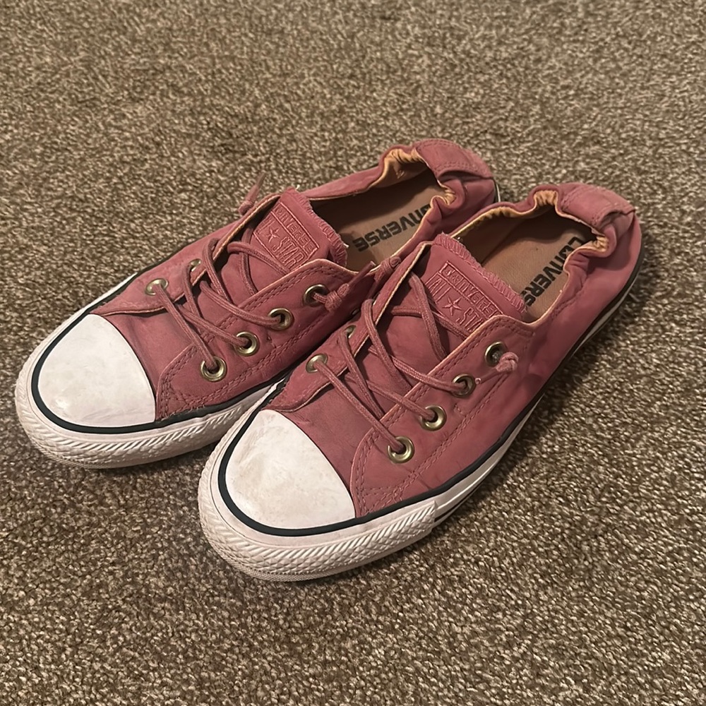 Converse size 7.5